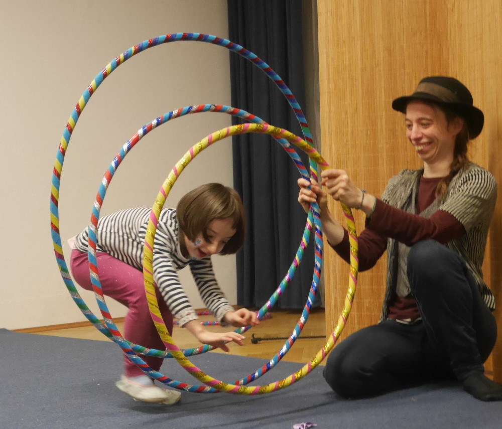 Minizirkus_hulahoop